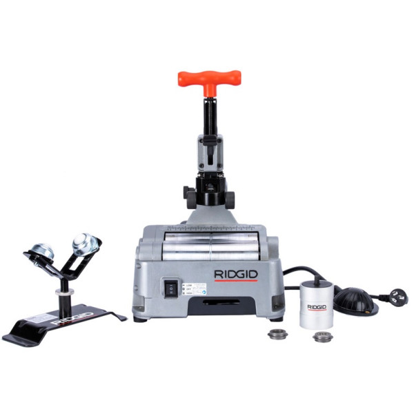 RIDGID PC116 — kompletní sestava s nožním pedálem a řeznými kolečky